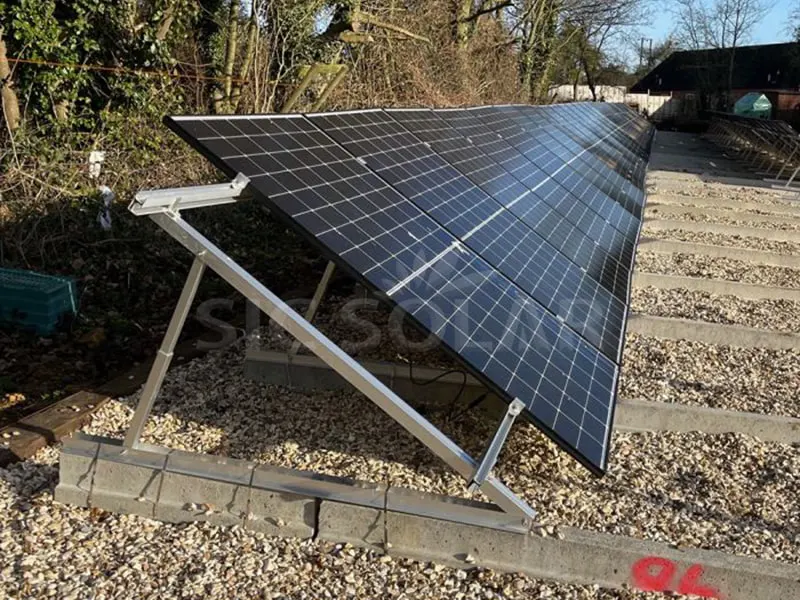 ระบบติดตั้งสามเหลี่ยมแสงอาทิตย์ขนาด 25KW สำหรับหลังคากราวด์ / หลังคาแบน