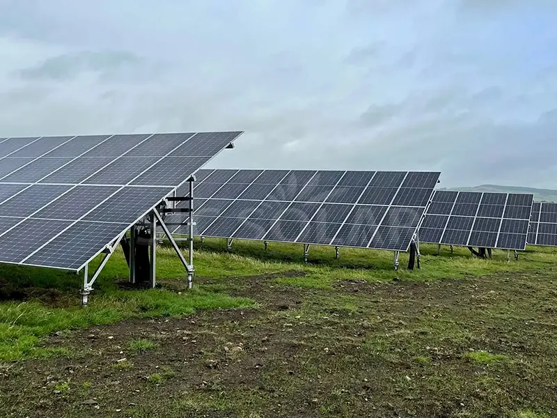 แผงโซลาร์เซลล์ 2MW W ชนิดขายึดกราวด์ในบราซิล